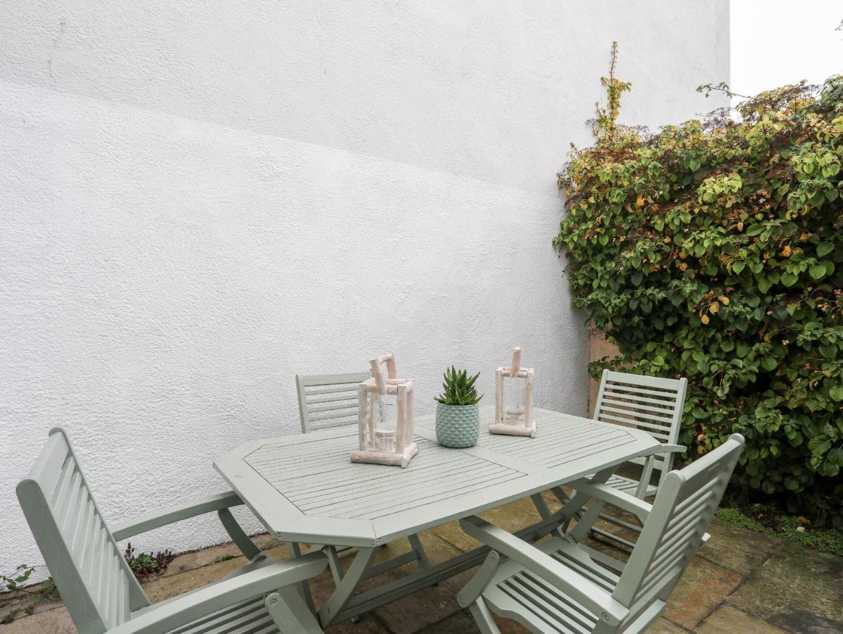 Villa The Old Coach House Beaumaris Esterno foto